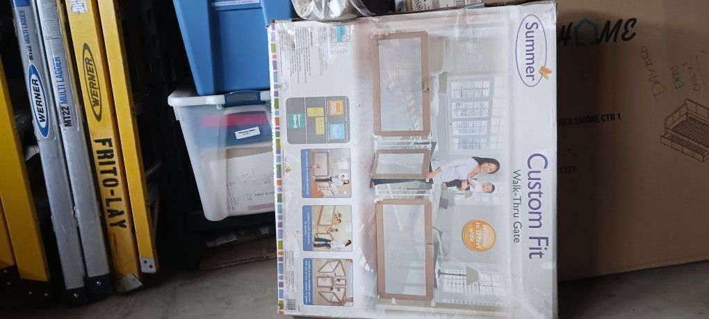 BABY/SAFETY Gate For HOME