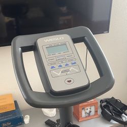 Weslo Pursuit U30  Upright Bike