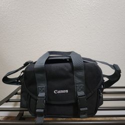 Unused Canon 300DG Gadget Bag