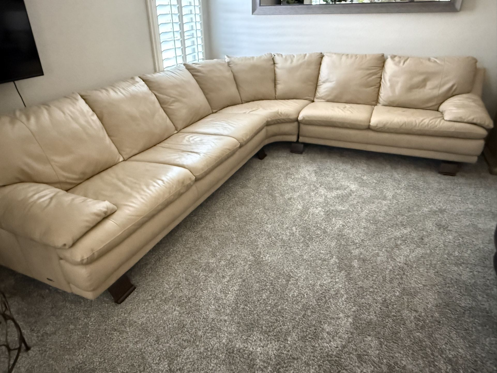 Italsofa Leather Couch