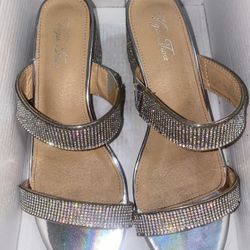 Silver Diamond Heels 💎