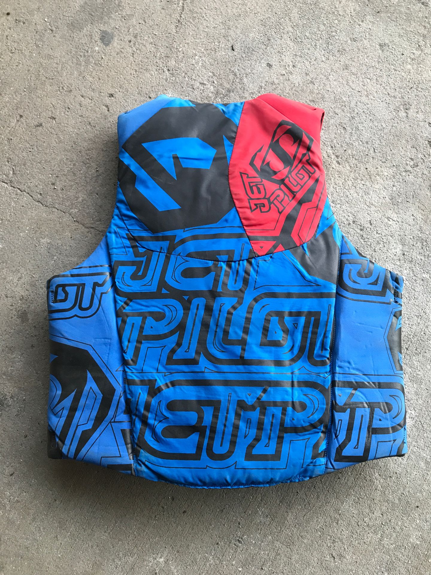 Men’s life vest large