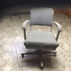 Metal Office Chair Best Condition