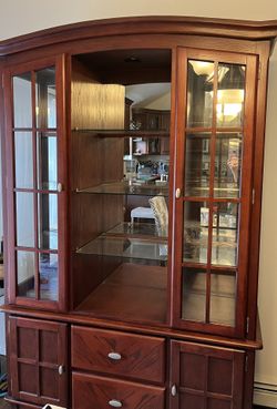 Mahogany Dining Room Hutch