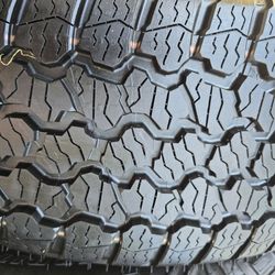 4 NEW GOODYEAR TIRES 265-70R18