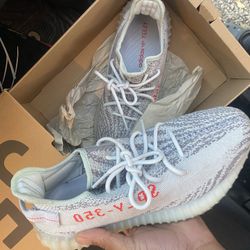 Yeezy 350 Blue Tint 