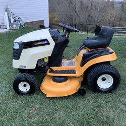 Cub Cadet LTX 1045, 46” Hydrostatic Riding Lawnmower