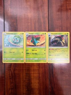 Pokemon Bulbasaur, Ivysaur, & Venusaur Shining Legends Non-Holo Evolution Line