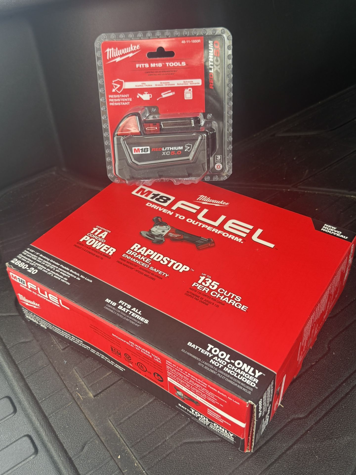 Milwaukee M18 Grinder And free 5.0 Battery