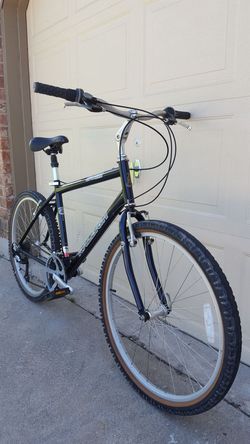 Raleigh bike sc30 price hot sale