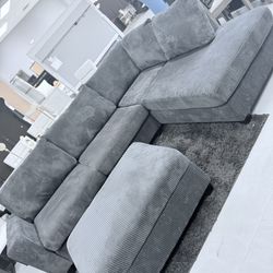 🚨 WEEKEND SPECIAL – SECTIONALS ON SALE! 🚨