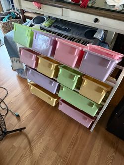 Toy organizer