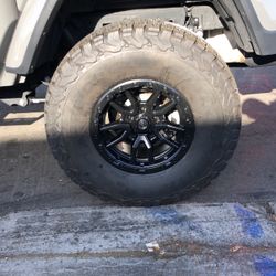 FUEL REBEL 17 INCH IN STOCK 