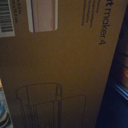 CRICUT MAKER 4 
