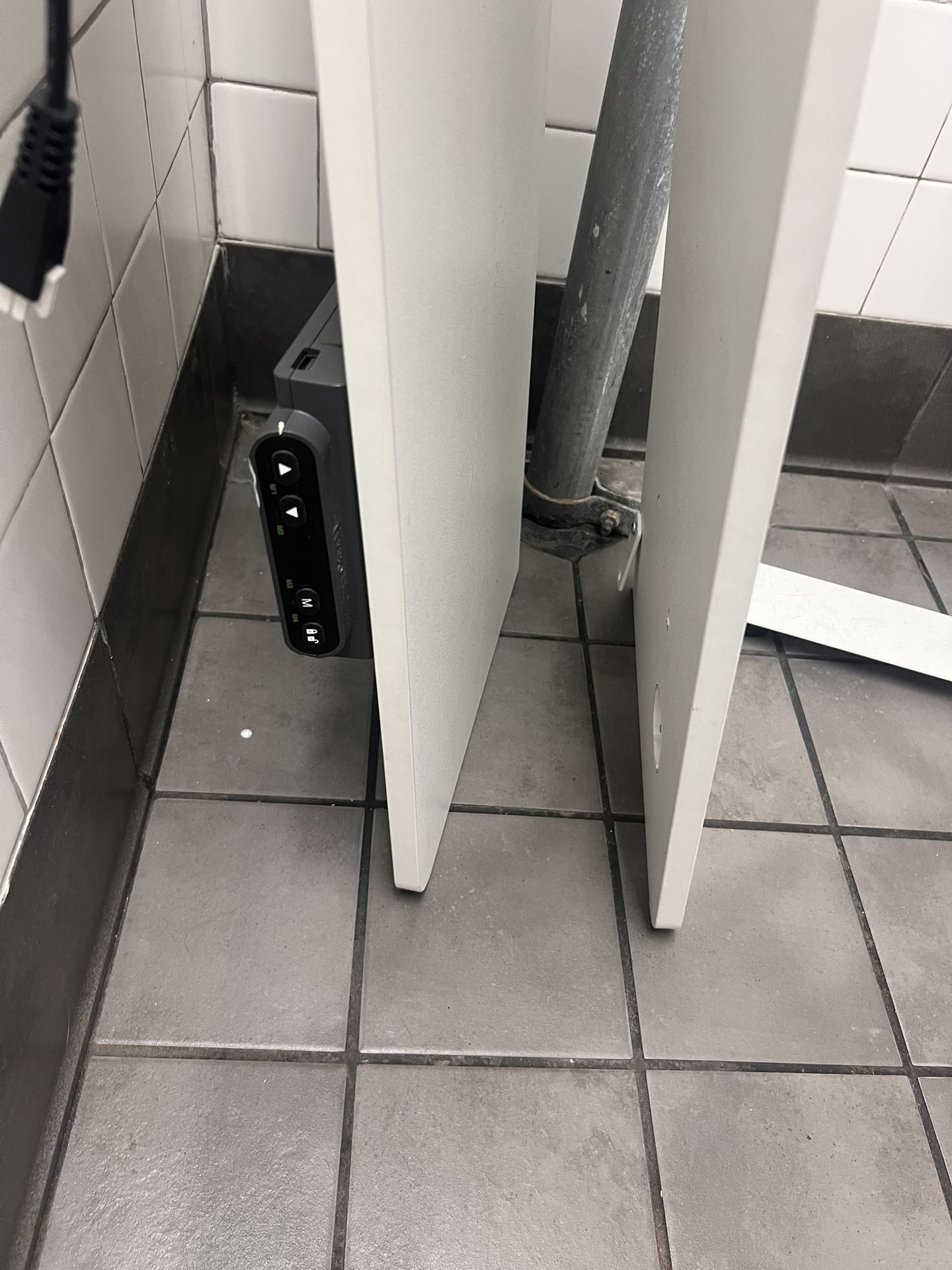 Rising Desk (perfect Condition)