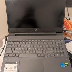 HP VICTUS Gaming Laptop NVDIA GEforce 1650 512GB SSD 8 RAM intel i5- 12450H, 144Hz display