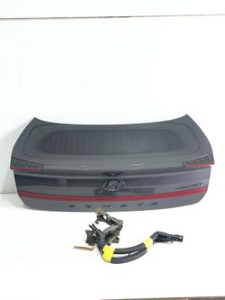 (6215) 20-22 Hyundai Sonata Rear Trunk 2020 2021 2022