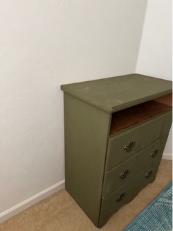 Dresser