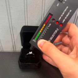 VVS1 Engagement Ring Mossanite