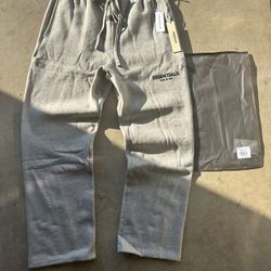 Uncuffed Essential Sweats