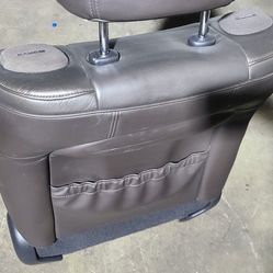 Infinity Seats
