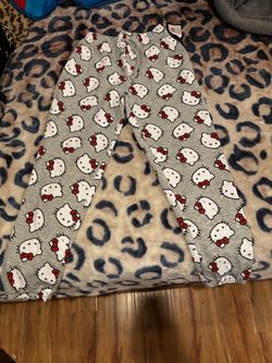 Hello kitty sweats