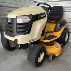 CubCadet riding Tractor Mower 