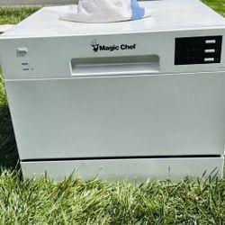 🧼 Magic Chef Portable Countertop Dishwasher – Excellent Condition!