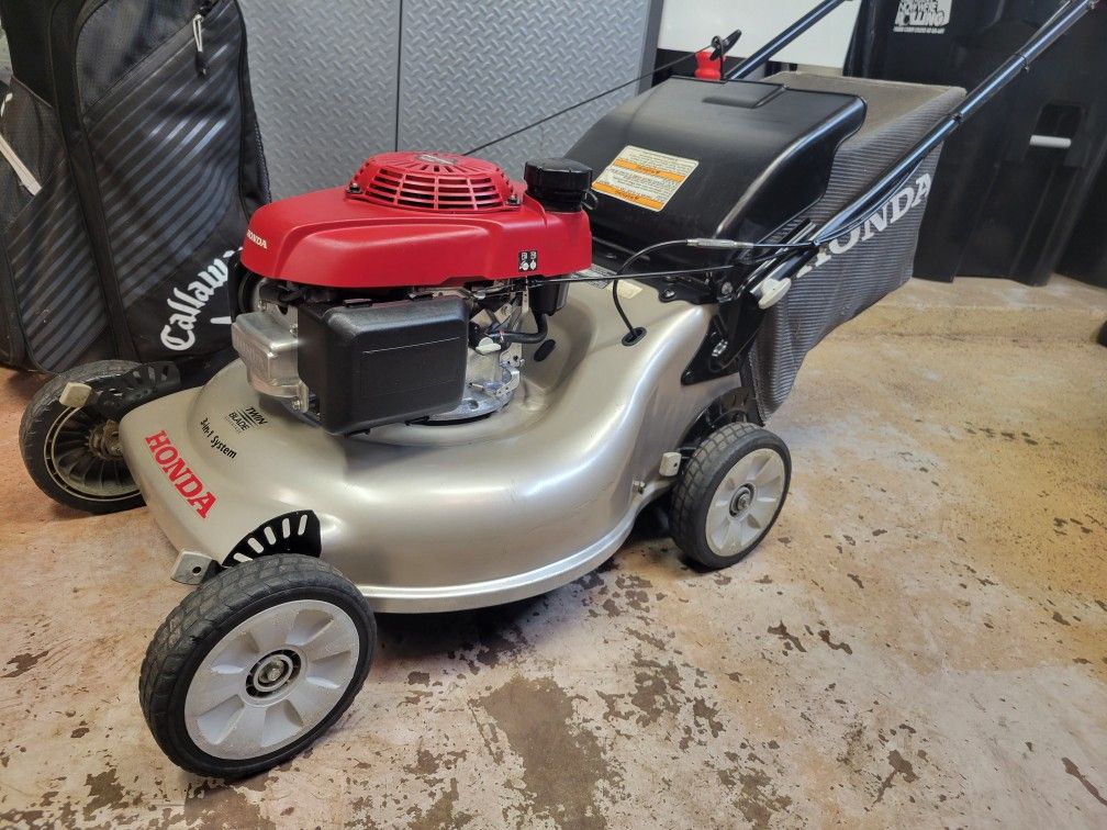 Honda Self Propelled Lawn Mower
