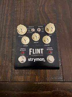 Strymon flint
