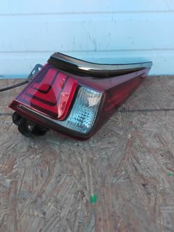 2019-2025 Lexus ES350 Rear Led Taillight