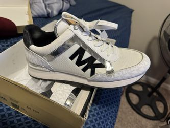 Michael Kors Sneakers