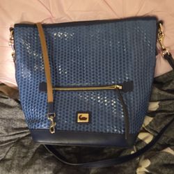 Dooney And Bourke 