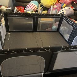 Baby Play Pen