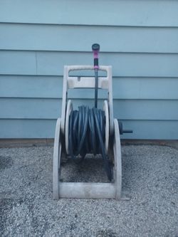 Garden (80 ft.) Hose And Reel~ Pick Up In Wauconda Today