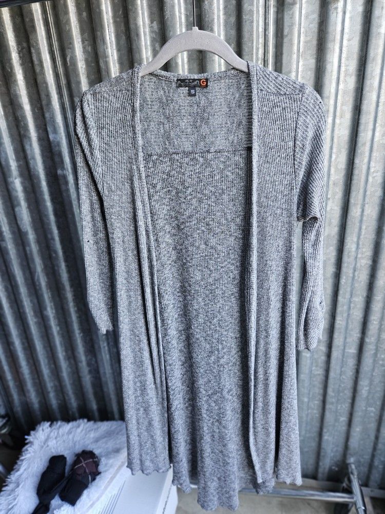 Small G By Guess Duster