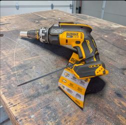 DEWALT XR 20v Screw Gun (Tool Only).  🔖Firm Price