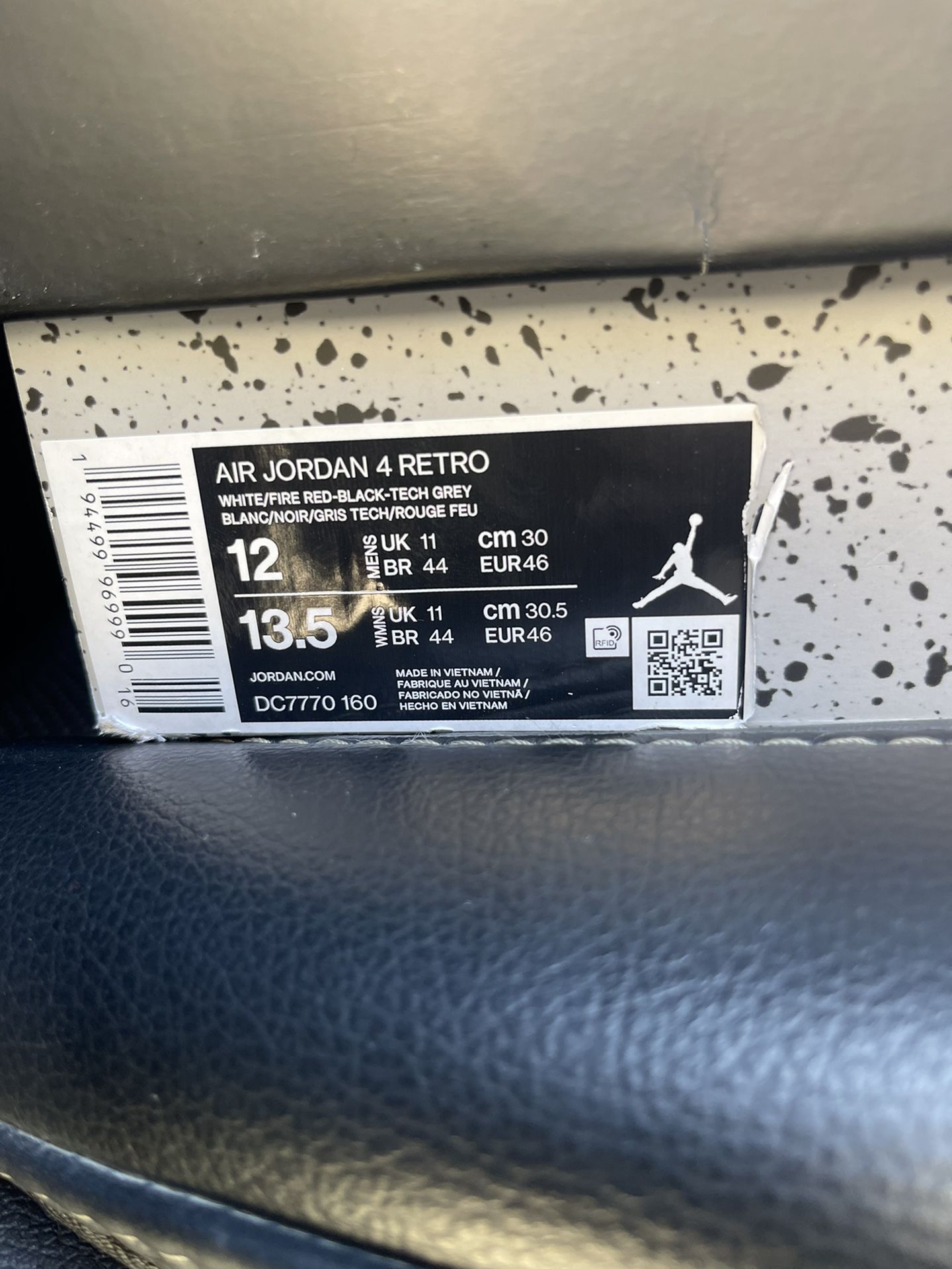 Air Jordan 4 Retro “Fire Reds”  SIZE 12!!!