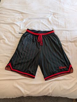 Nike Basketball Dri-FIT Pinstripe Shorts Men’s Medium Black Red Athletic Zip Pocket
