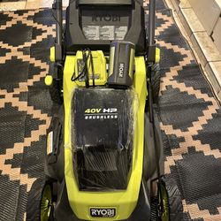 Lawnmower Rioby Con Battery 