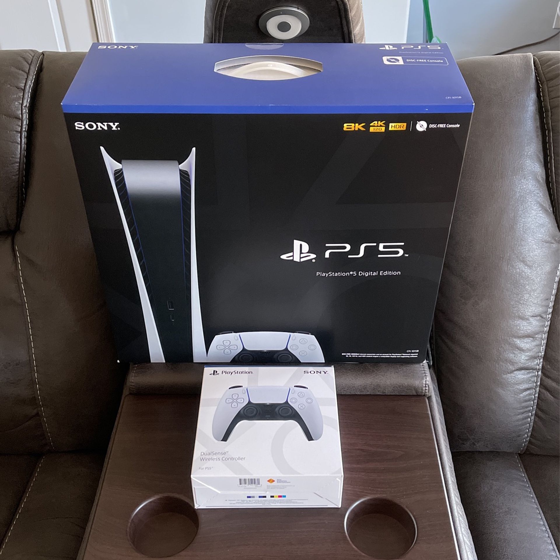 PlayStation 5 Digital New + DualSense Controller