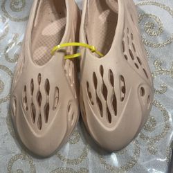 Slides Size 8.5 M Good Conditions