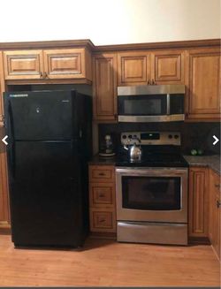 Free Kitchen Cabinets Doors