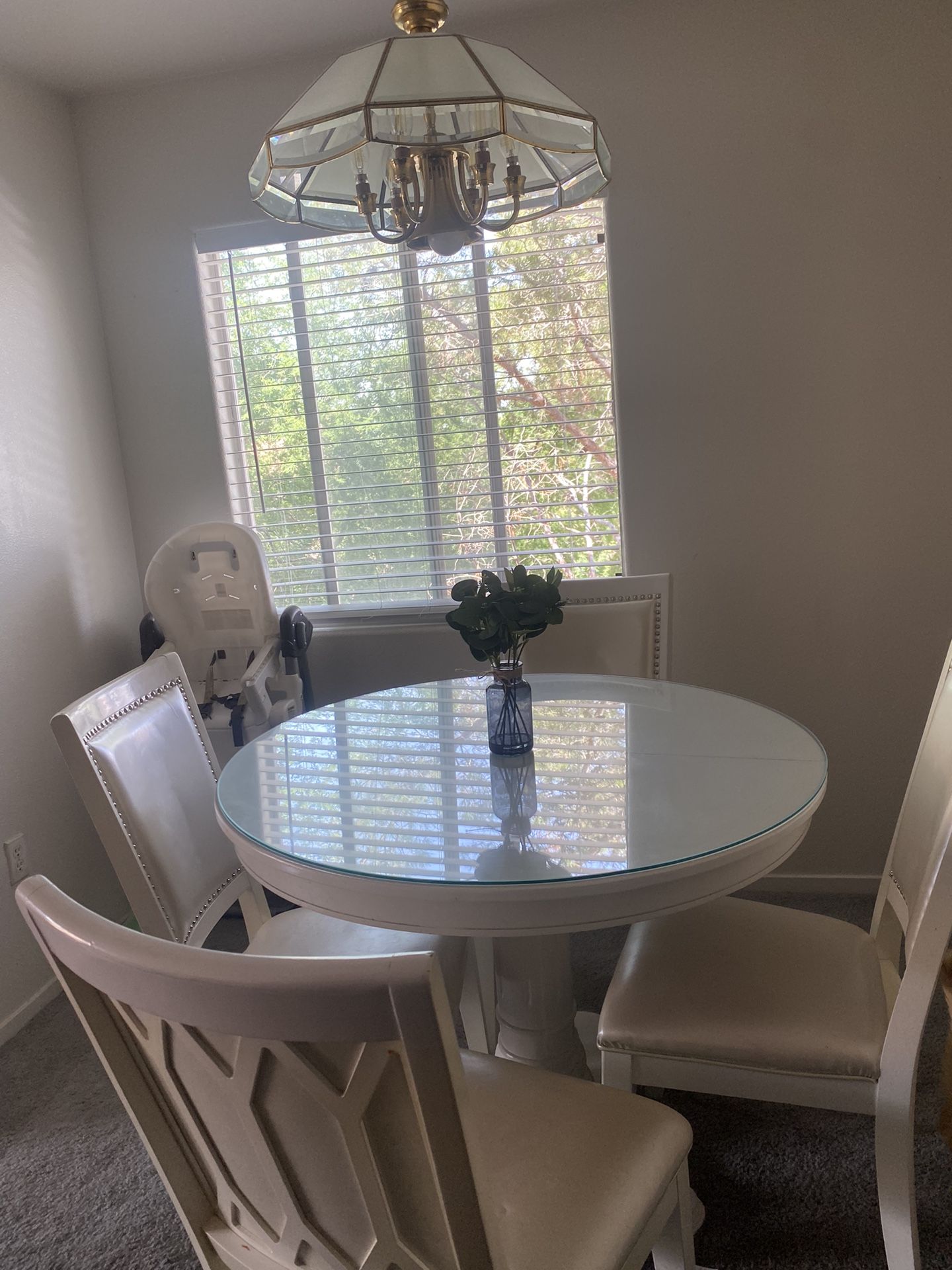 Round Dining Table