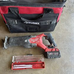 Sawzall Blades And Bag 