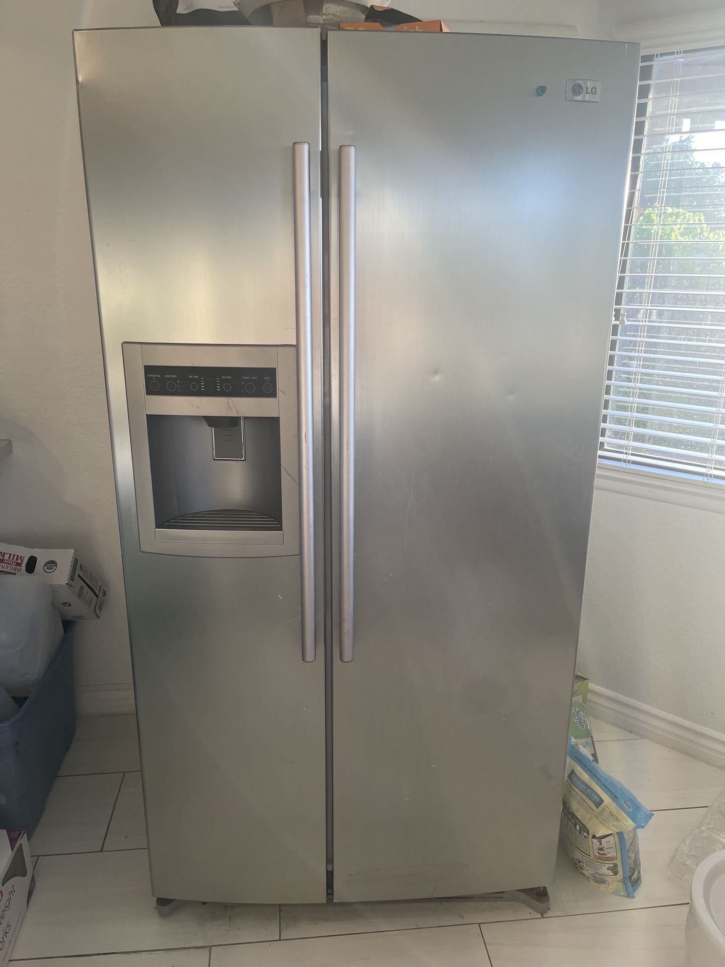Double Door Fridge