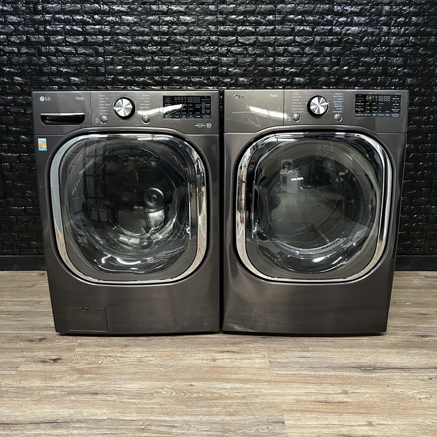 LG Washer & Dryer w/Warranty! R1620A & R1619A