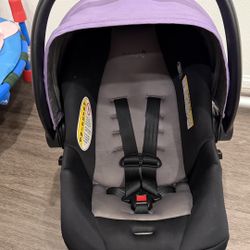Safety 1st Infant Car Seat (Rear-Facing)