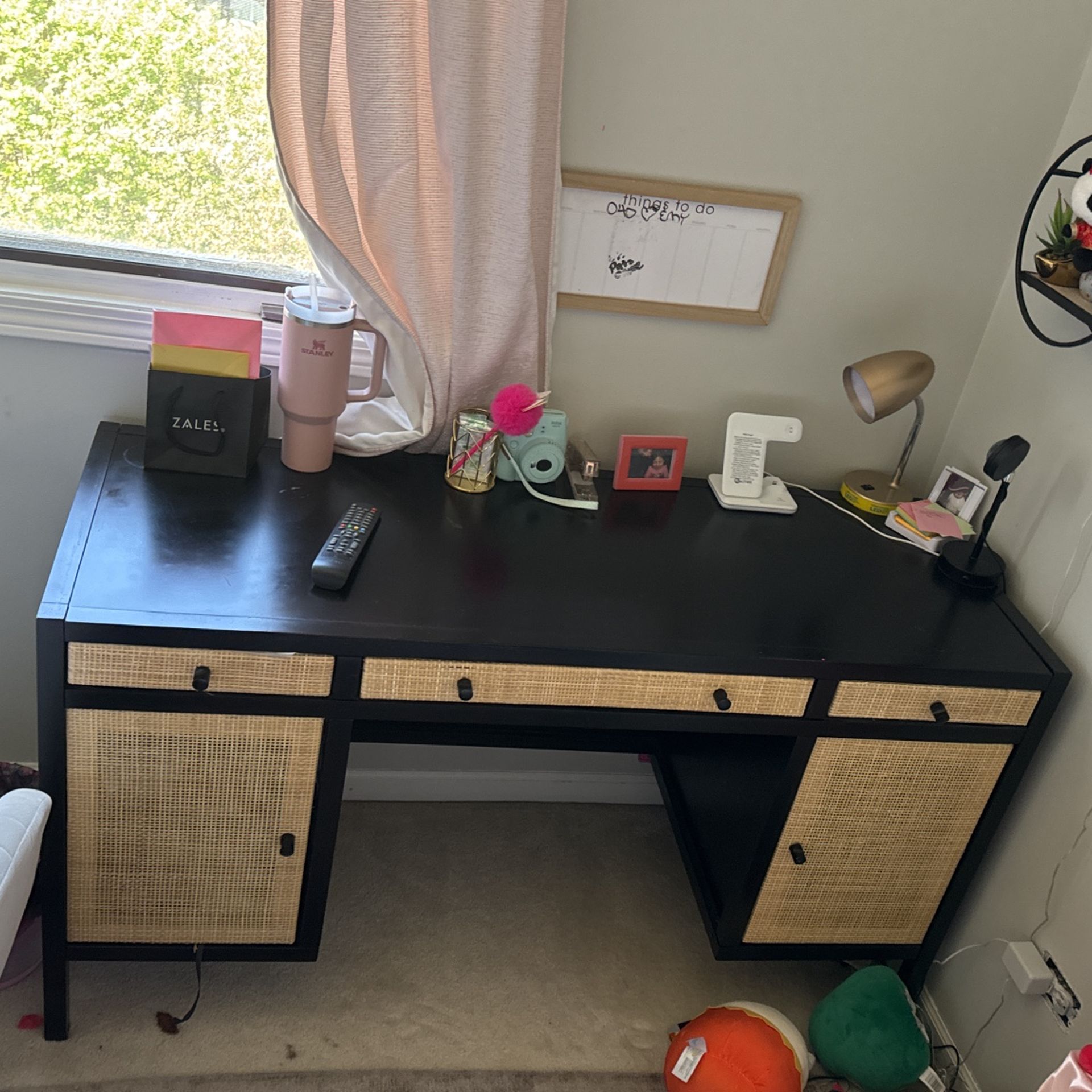 Desk