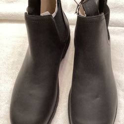 Men’s Black Huxley Boots Size 10.5